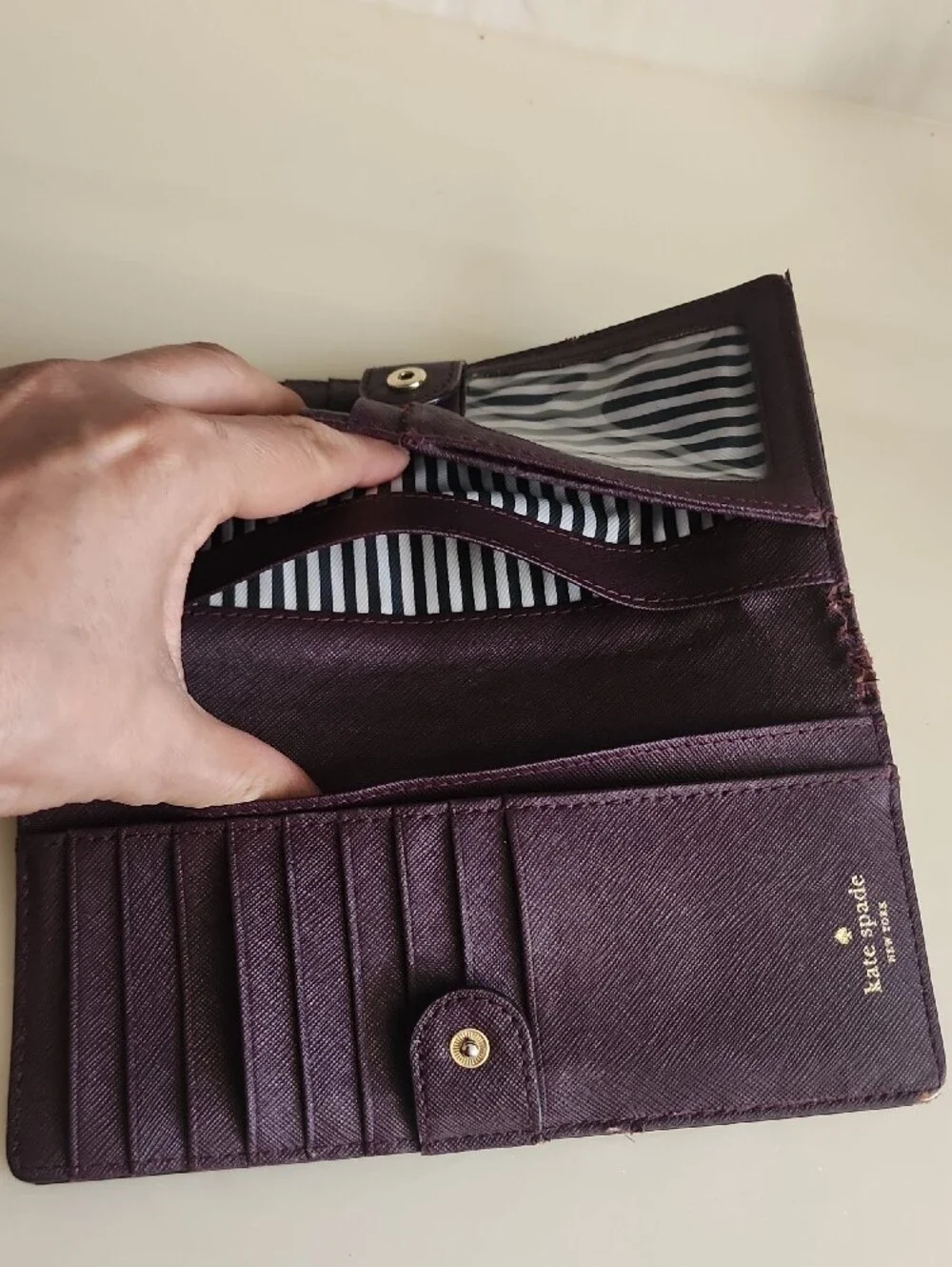 kate spade Plum Textured Saffiano Continental Wallet with Gold Logo